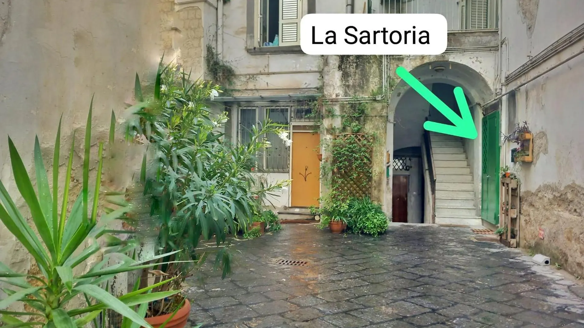 Апартаменты La Sartoria - Casetta Napoletana Неаполь Италия